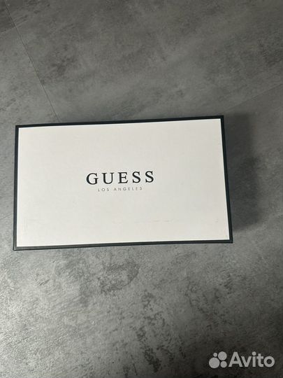 Кошелек guess