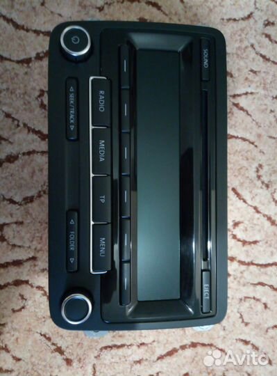 Головное устройство на пассат б7