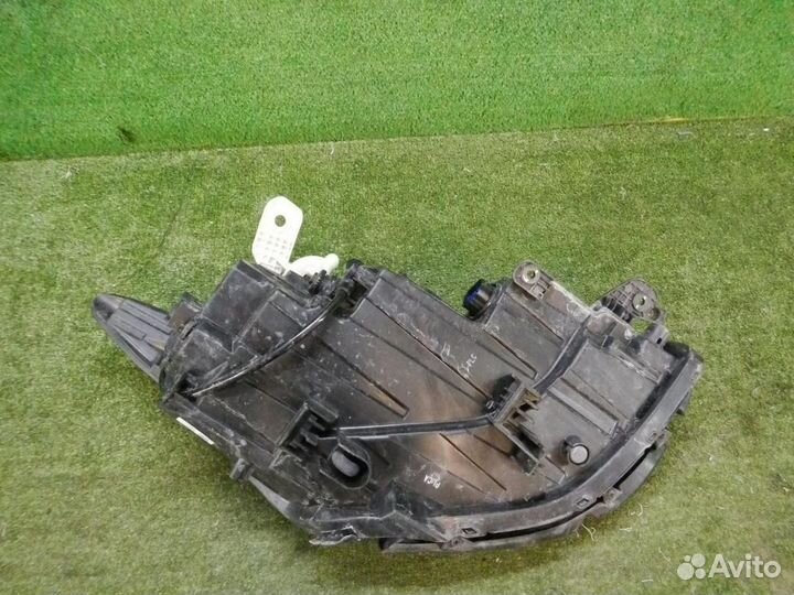 Фара левая Hyundai Sonata