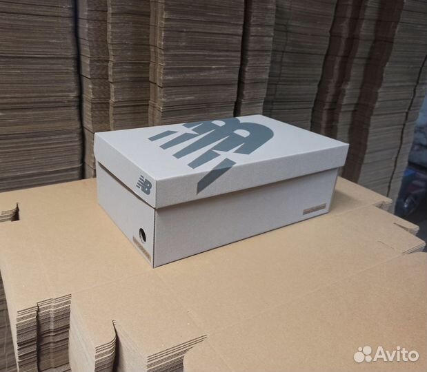 Коробки для обуви New Balance