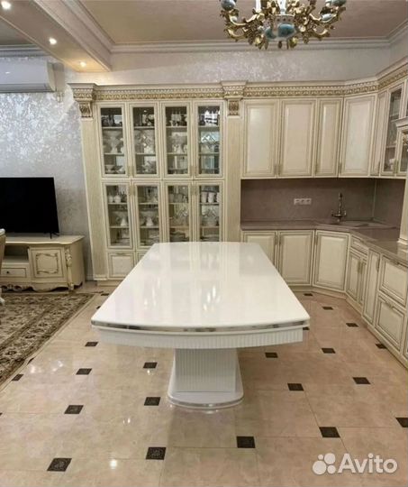 Кухонная мебель