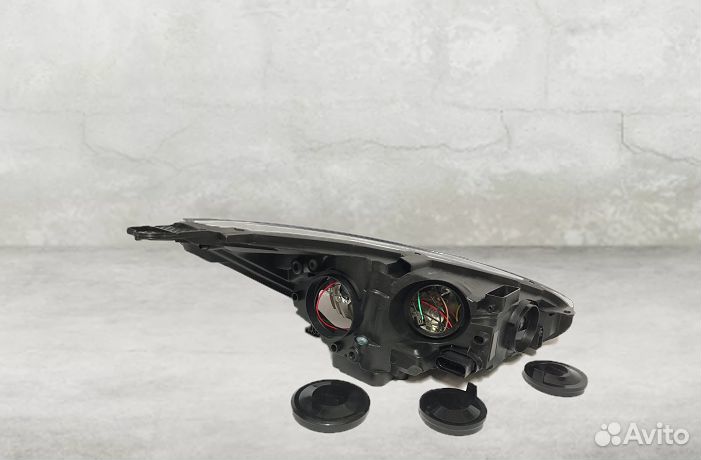 Focus 14 h7/h1/py21w/led. Фара левая срегулирующим мотором, диоды, внутри хромированная (Depo)