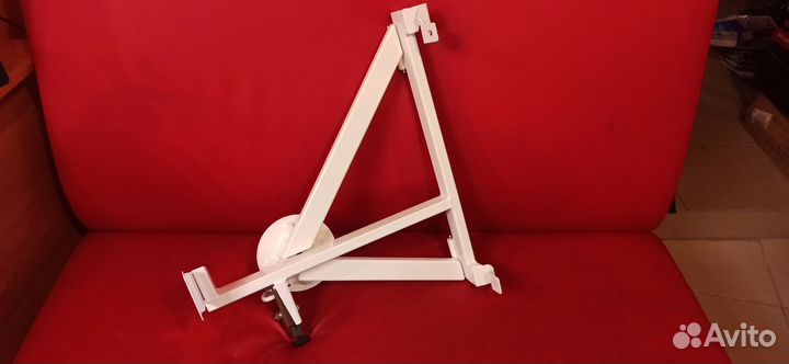 Кронштейн запасного колеса Лада Ларгус