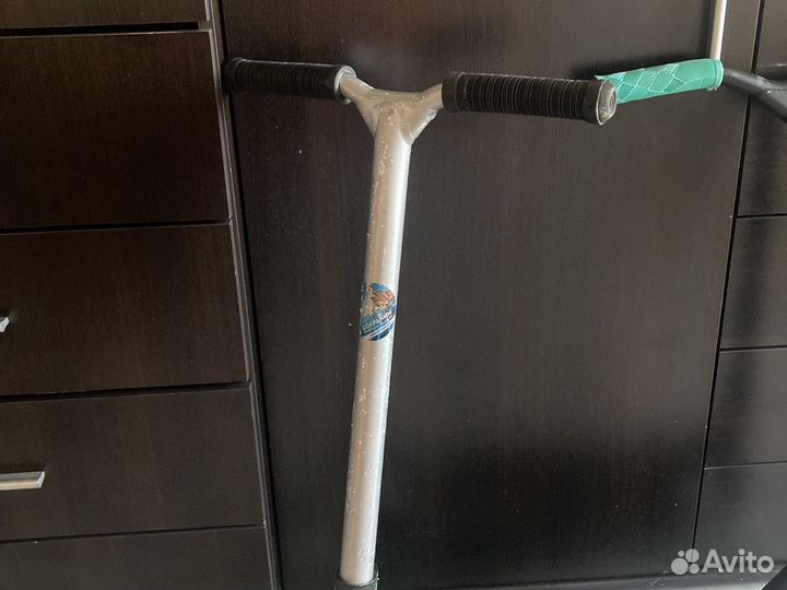 Трюковой самокат