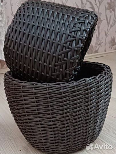 Кашпо из полиротанга