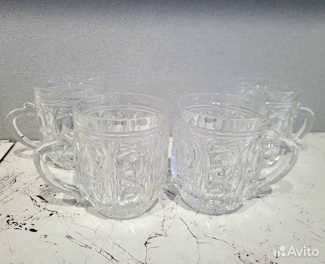 Вазы : хрусталь, гжель, кружки хрустальные