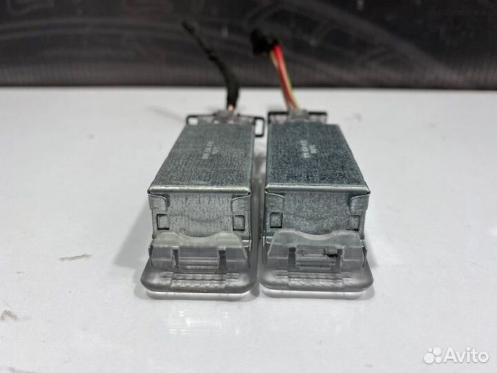 Плафон салона Volkswagen Touareg 7L BAR 2008