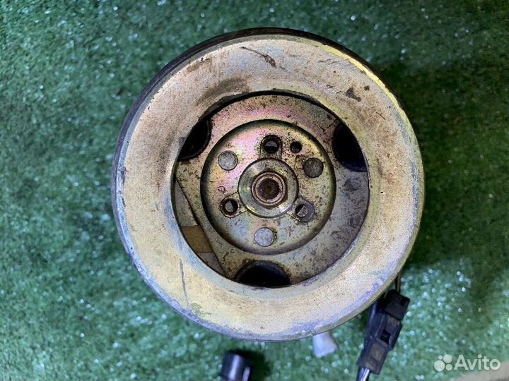 Компрессор кондиционера 4G63 Mitsubishi Galant E52