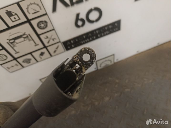 Поводок стеклооч. заднего Nissan Qashqai J10