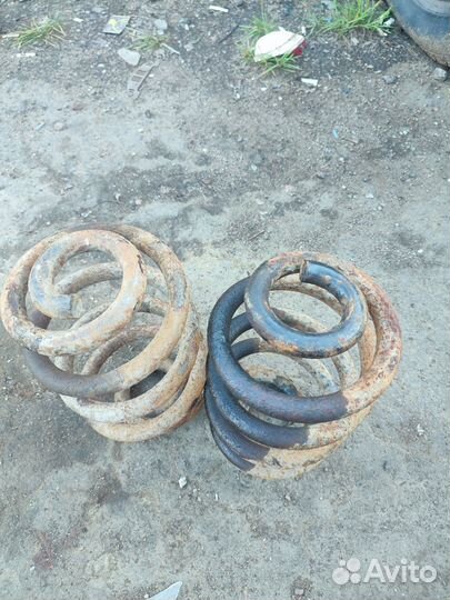 Пружины задние усиленные Mercedes Vito W638