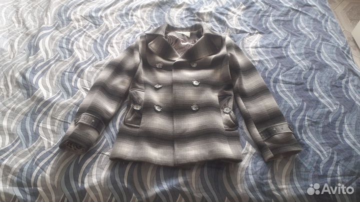 Пальто женское демисезонное р. 42- 160 см