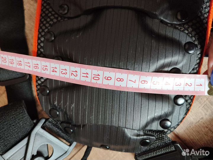 Защита спины горнолыжная детская