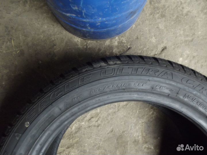 Goodyear Eagle Ultra Grip 255/45 R18