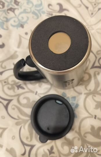 Термос 1 л с кружками