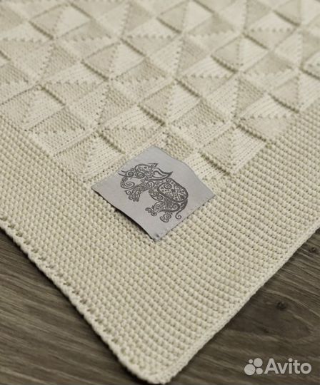 Вязаный плед из хлопка