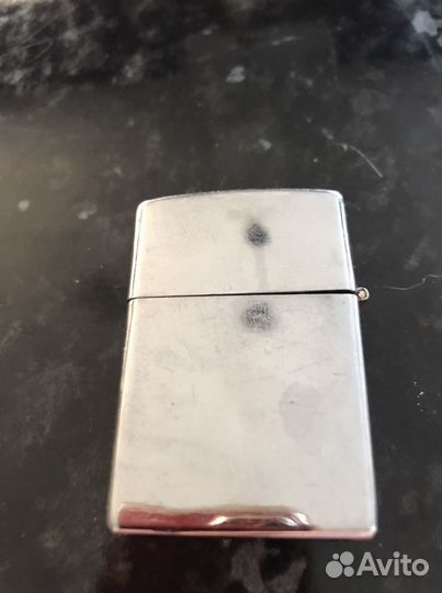 Зажигалка бензиновая