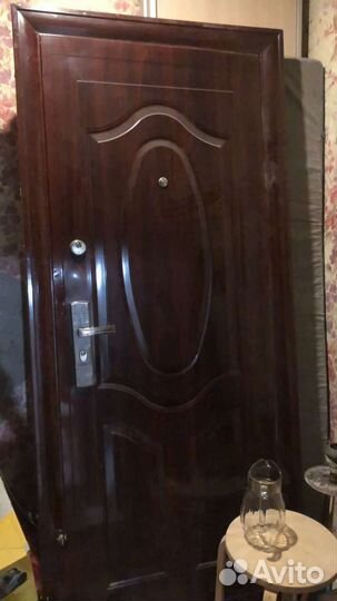 Дверь входная металлическая бу