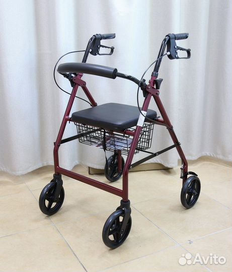 Ходунки-роллаторы