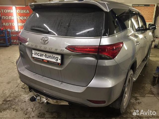 Фаркоп Toyota Fortuner 2005-2015