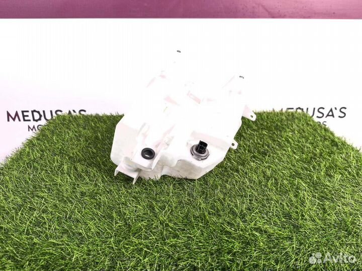 Бачок стеклоомывателя Lexus Rx450H AL20 3.5 hybrid