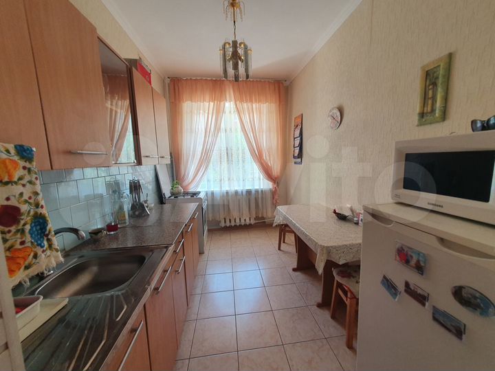 4-к. квартира, 73 м², 1/5 эт.