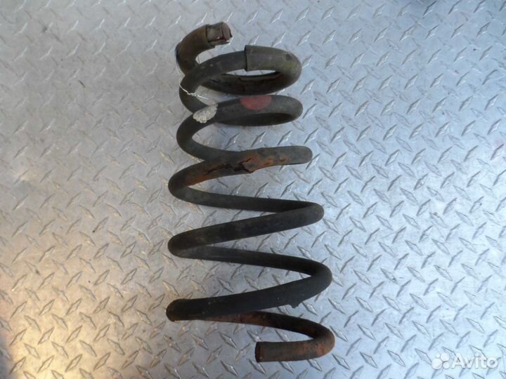 Пружина задняя Volvo XC90 1 (C)