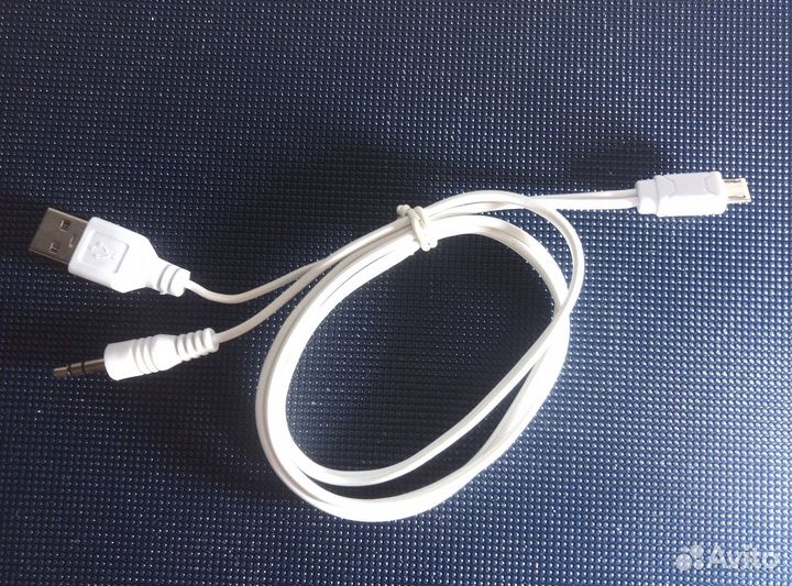 Кабель универсальный micro USB, USB и Jack 3.5
