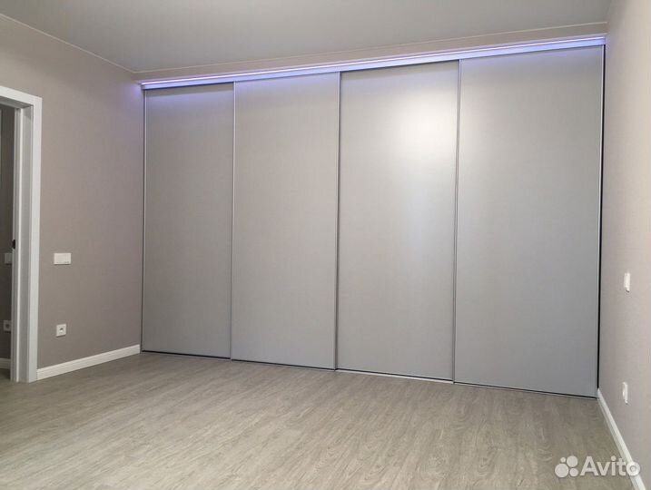 Встраиваемый шкаф