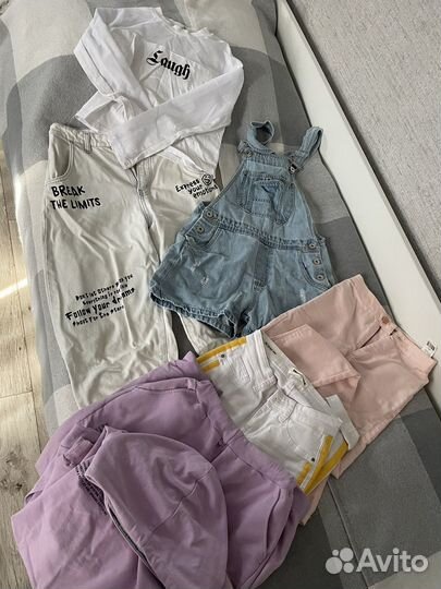 Одежда для девочки пакетом 146-152
