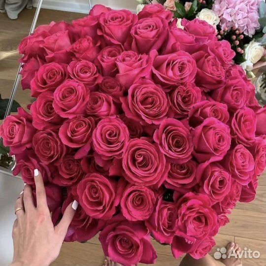 Букет 25 роз, 35, 51, 101