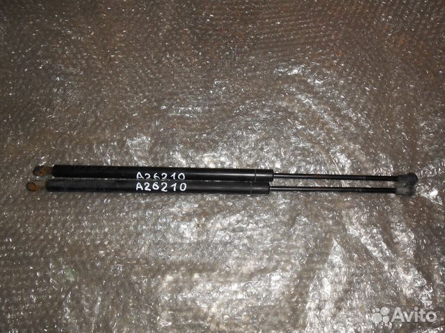 Амортизатор крышки багажника BMW X5 E53 2000-2007г