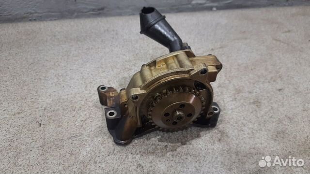 Масляный насос 1.4 TSI caxc Volkswagen Jetta 6