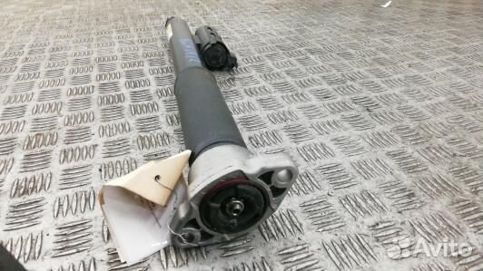 Амортизатор задний mercedes benz C-class W205 (82U