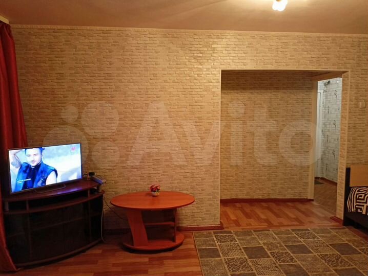 2-к. квартира, 50 м², 4/5 эт.