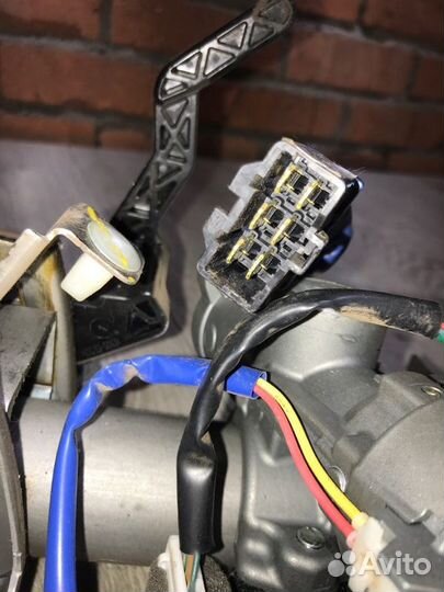 Замок зажигания с личинкой Ssangyong Actyon D20DTF