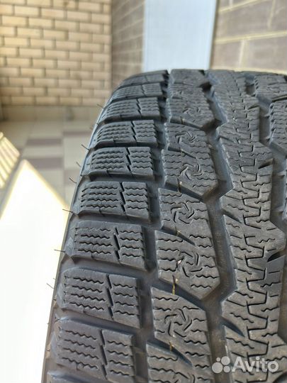 Toyo Observe GSi-6 HP 235/45 R18 98V