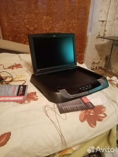 Портативный видеопроигрыватель