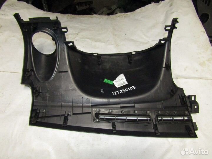 Накладка (кузов внутри) Hover H5 2010