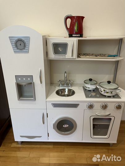 Кухня деревянная детская