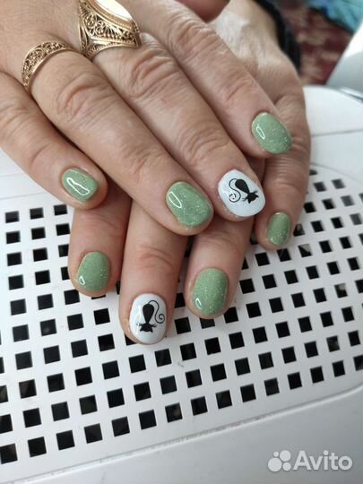 Маникюр с покрытием