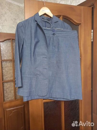 Льняной женский костюм