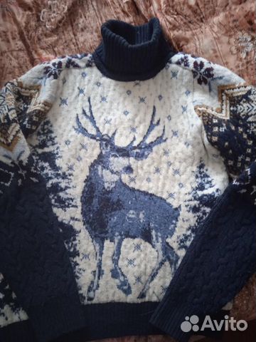 Свитер женский