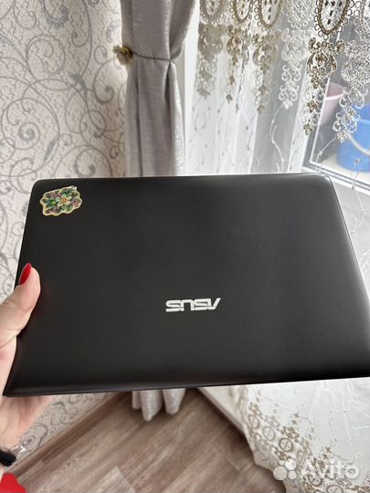 Нетбук asus eee pc 1025c