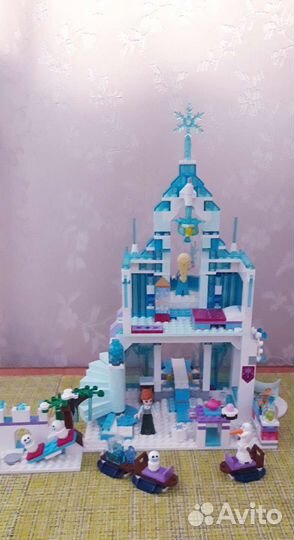 Lego замок Эльзы