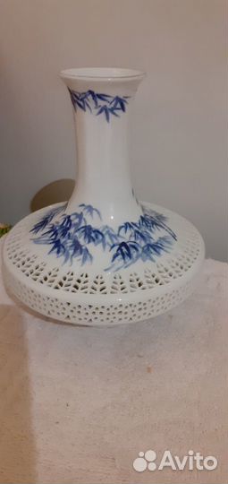 Ваза фарфор