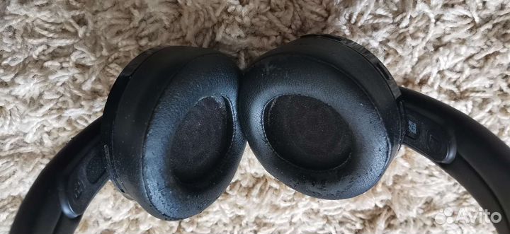 Беспроводные наушники gold + подставка для ps4