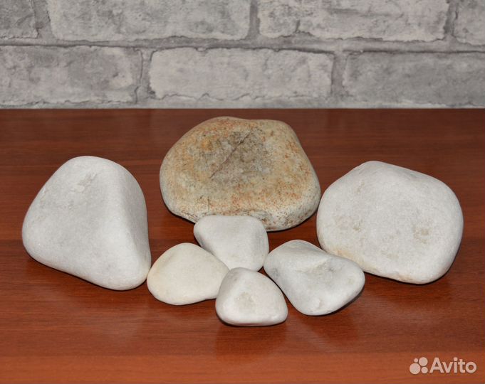 Декор и камни для аквариума