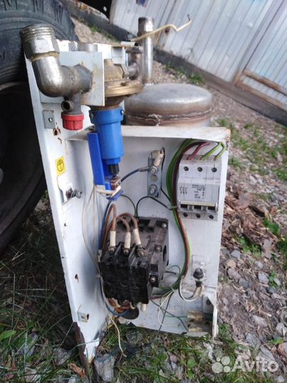 Водонагреватель проточный электрический