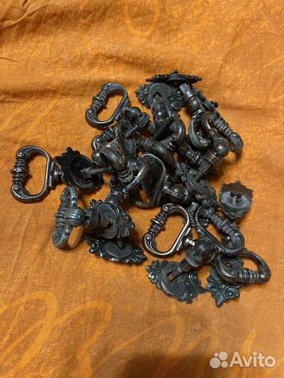 Винтажные мебельные ручки