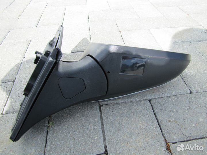 Hyundai Solaris зеркало боковое правое 2010-2017